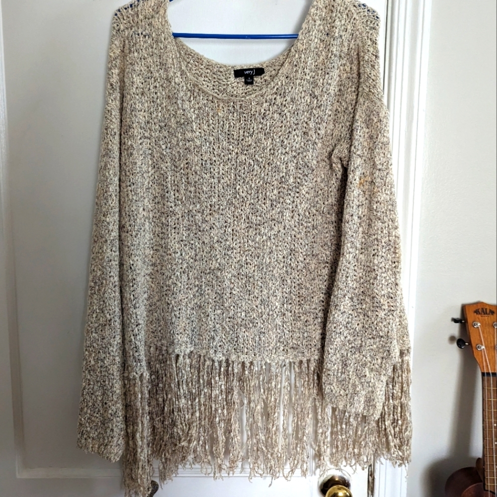 Fringe sweater